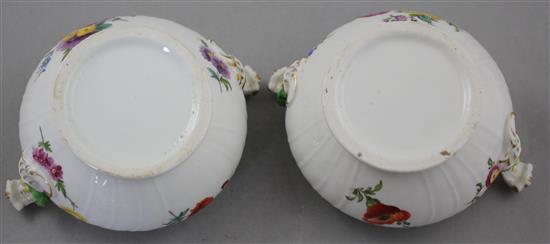 A pair of German porcelain sauce tureens and covers, late 19th century, width 18cm